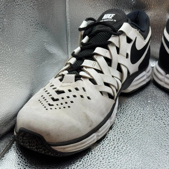 Size 11W Nike Lunar Fingertrap TR 4E Wide Mens White Black‎ Sneakers 898065-100 - Picture 4 of 12